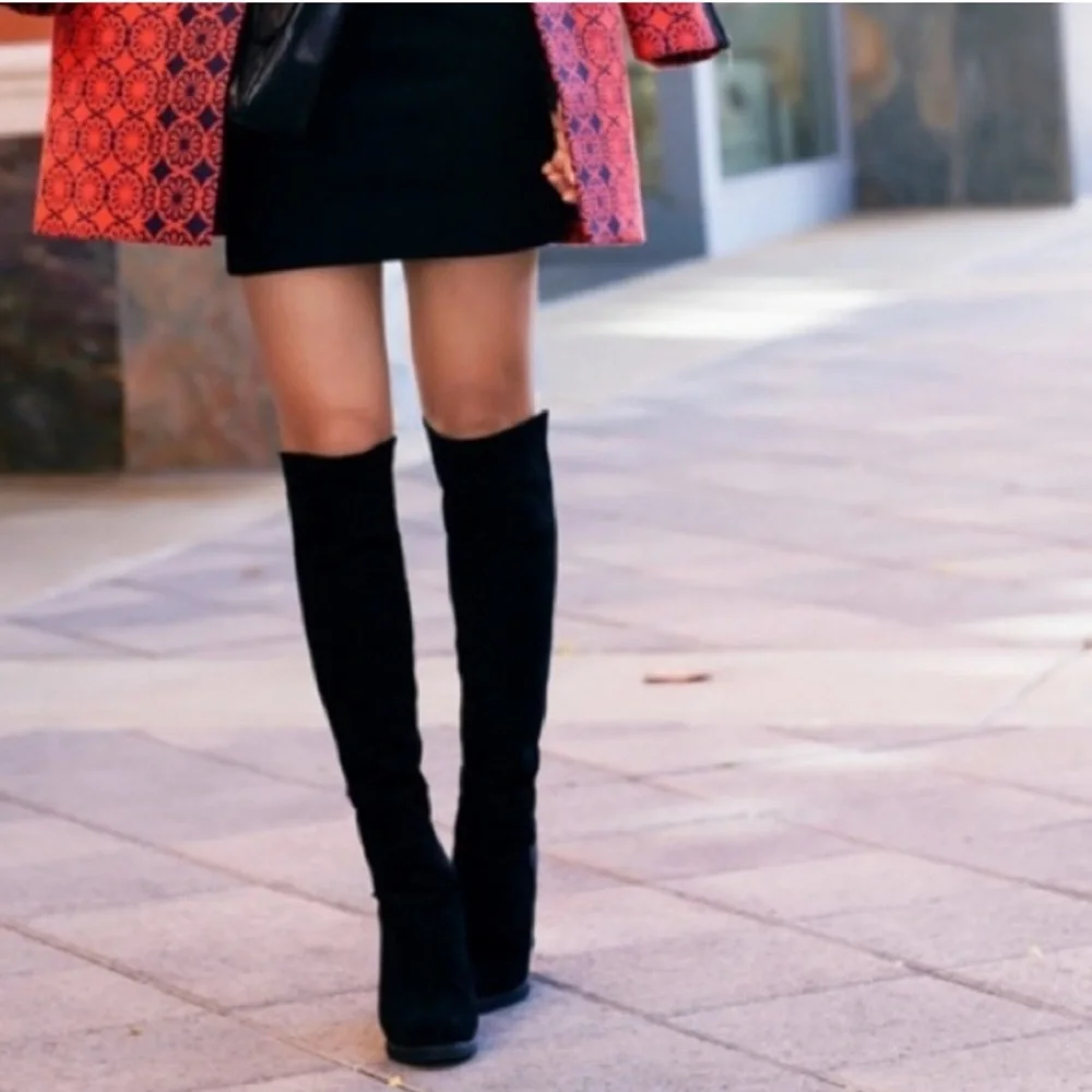 Stuart Weitzman Suede Lander Over The Knee Black Boot 50/50 Tall Boots, Size 9M